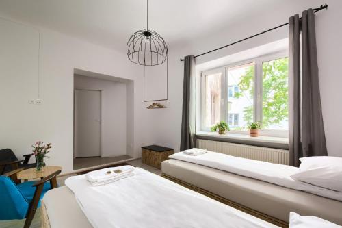 Кровать или кровати в номере Lull Hostel
