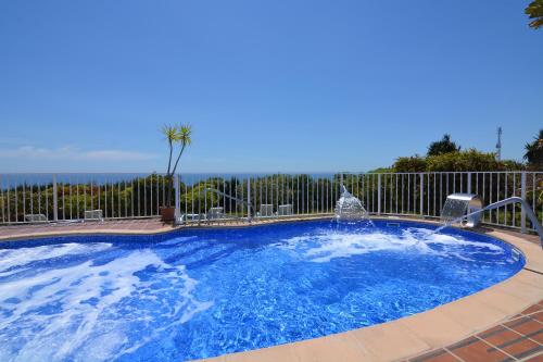 Πισίνα στο ή κοντά στο Hotel Al-Andalus