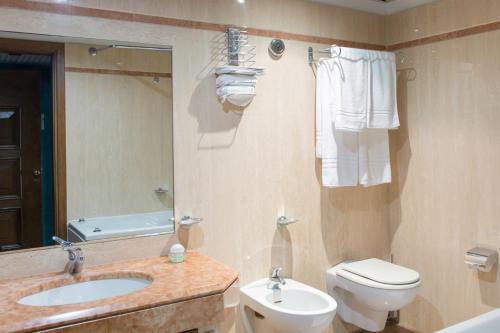 Ένα μπάνιο στο Hotel Arcobaleno
