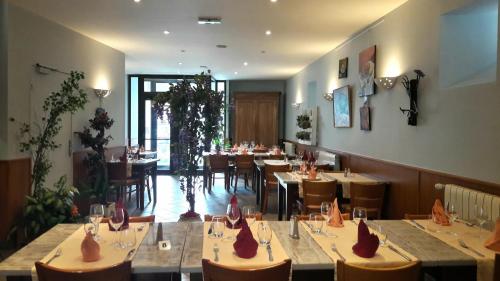 Restaurace v ubytování Hotel Le Saint Georges