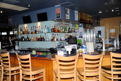 El lounge o bar de Duke of Wellington Hotel