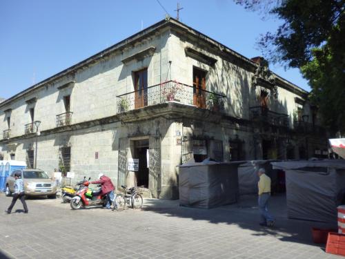 Budova, kde se hotel nachází