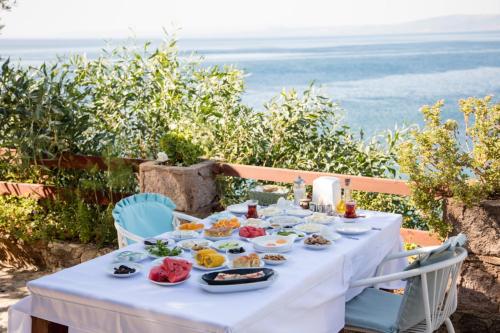 Gallery image of Assos Terrace Hotel in Behramkale