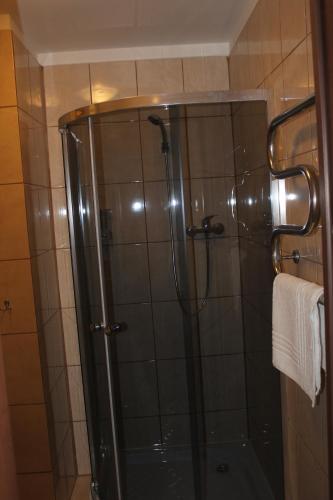 Kylpyhuone majoituspaikassa Windrose