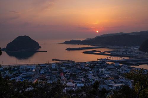 旅館の近くで見られる自然の景観
