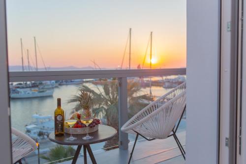 Nápoje v ubytování Naxos Riviera Suites
