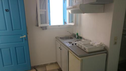 Kuchyň nebo kuchyňský kout v ubytování villa polemis