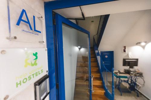 Gambar di galeri bagi Help Yourself Hostels - Parede di Parede