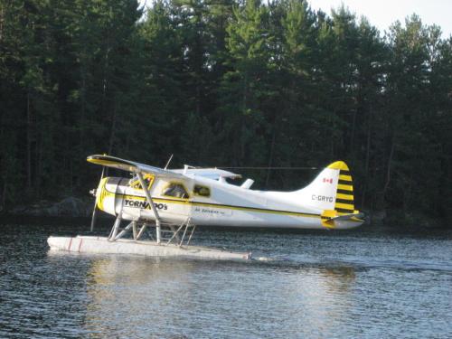 Fly-in Sinclair Lake Cabin – Photos 2