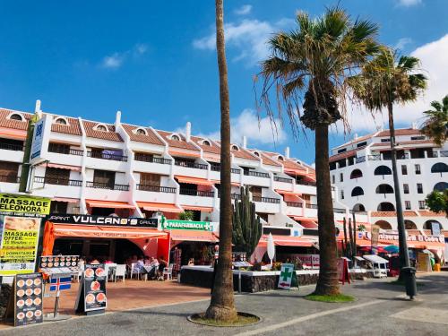 PARQUE SANTIAGO 2, Playa de Las Americas