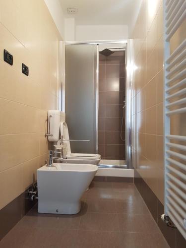 Ένα μπάνιο στο Apartment Chuck
