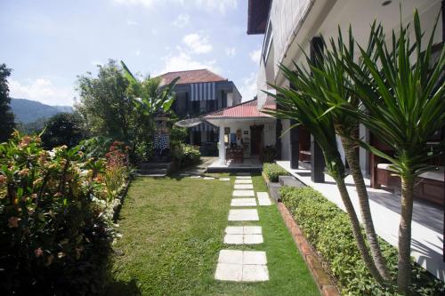 Foto dalla galleria di Dangin Mangkalan Homestay a Munduk