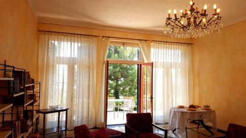 Galeriebild der Unterkunft Josephine's Garden in Opatija