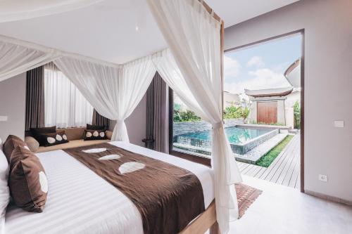 Bazén v ubytování Daun Lebar Villas nebo v jeho okolí