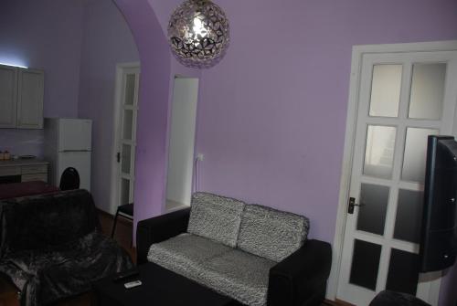 Foto dalla galleria di Apartment on Parnavaz Mepe 72 a Batumi