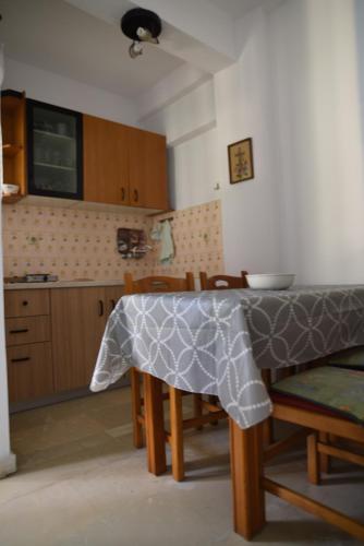 Φωτογραφία από το άλμπουμ του Kavos Central Gardens στον Κάβο