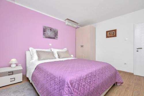 Sun&Sea 4 stars apartment