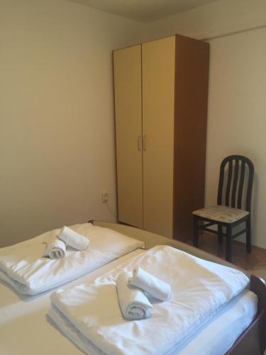 Gallery image of Guest House Panorama in Rab
