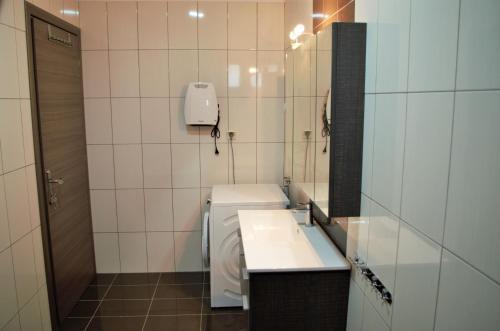 Gallery image of Anesis Luxury Apartments in Skala Sotiros