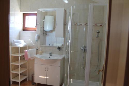 Kúpeľňa v ubytovaní Apartmani Zen