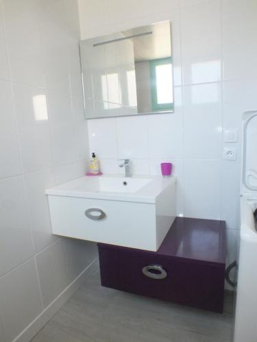 Un baño de Residence Mifaly