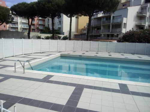 T3 Duplex, centre port, clim, garage, piscine photo 29