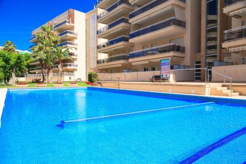 Bazén v ubytování UHC Ventura Park Apartments nebo v jeho okolí