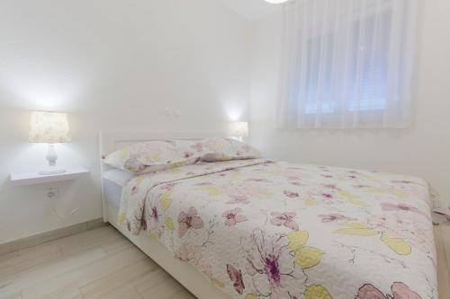 Gallery image of Paradise in Brbinj