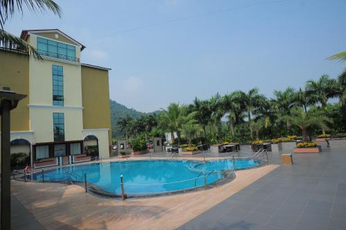The swimming pool at or close to Hotel Sea N Rock