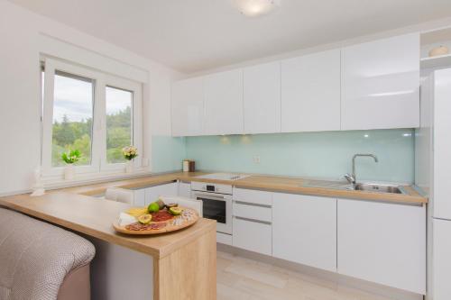 Gallery image of Paradise in Brbinj