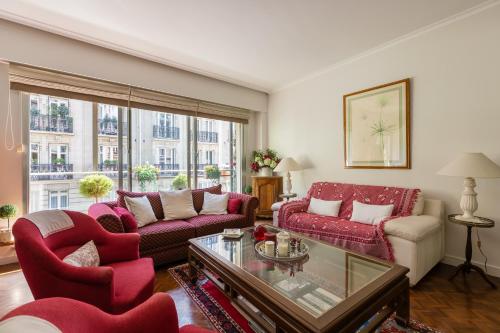 Veeve Colourful On Rue Singer Paris Perancis Booking Com