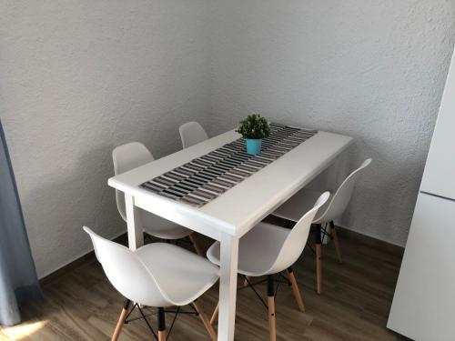 Foto dalla galleria di Apartamentos AR Muntanya Mar a Blanes