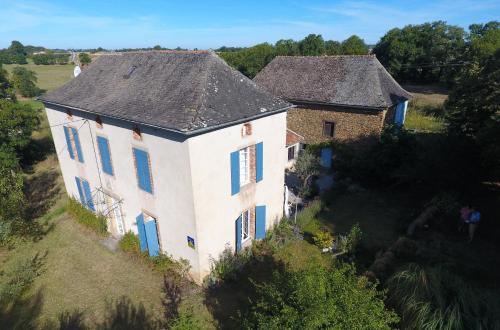 Fotografie z fotogalerie ubytování La Maison de la Souque v destinaci Mirandol-Bourgnounac