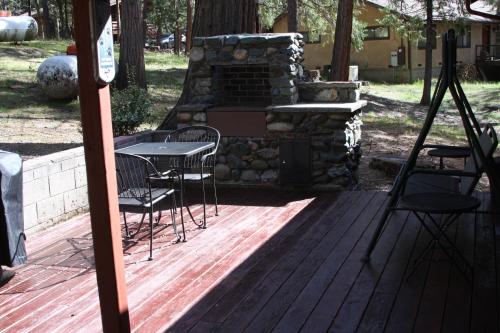 76 Howards Retreat – Photos 4