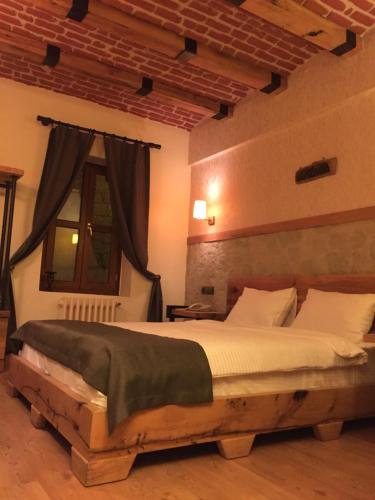 Gallery image of Assos Kervansaray Hotel - Special Category in Behramkale