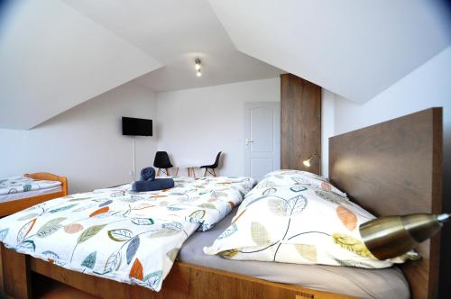 Ένα ή περισσότερα κρεβάτια σε δωμάτιο στο Villa Jarka
