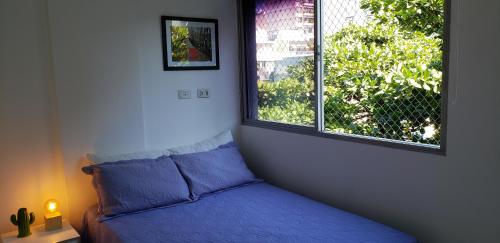 Lova arba lovos apgyvendinimo įstaigoje Lindo apartamento em Ipanema - RJ