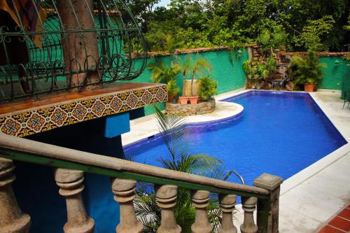 Piscina a La Posada de Suchitlan o a prop