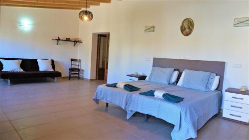 Gallery image of Born 23 - House with Pool in the centre of Lluchmayor. free wifi in Llucmajor