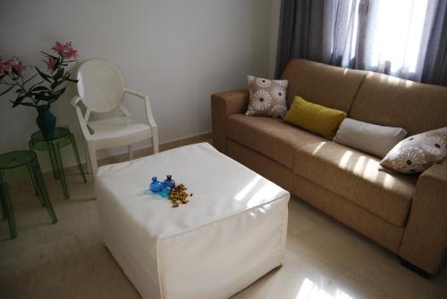 Χώρος καθιστικού στο Myron Suite Old Town