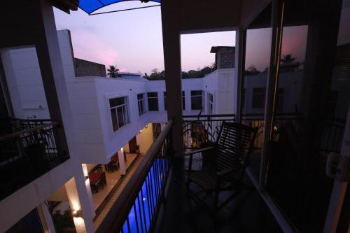 Μπαλκόνι ή βεράντα στο Hikka Boutique