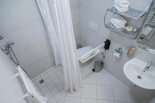 Koupelna v ubytování Hotel Tabor Maribor