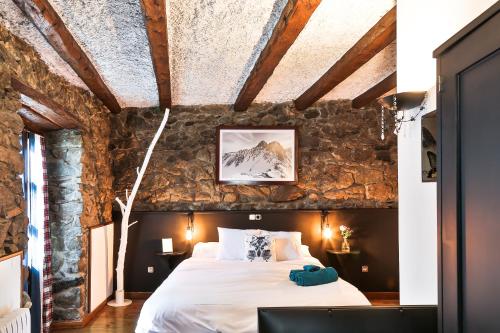 Gallery image of Hostal Cisco de Sans in Andorra la Vella