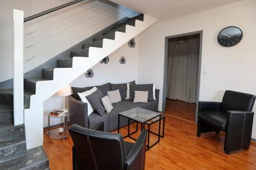 Gallery image of Joli T3 en duplex tout équipé in Biarritz