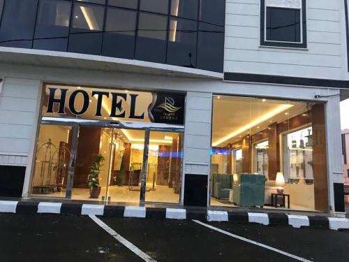Budova, kde se hotel nachází