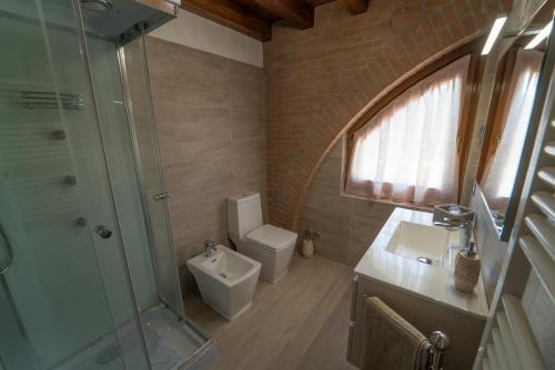 B&B la Serenissimaにあるバスルーム