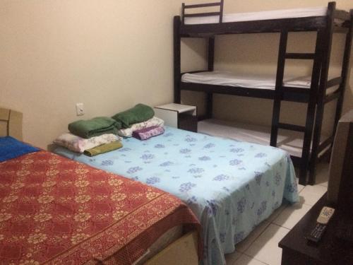 Krevet ili kreveti na kat u jedinici u objektu Casa Familiar em Campinas com 2 Quartos, 1 banheiro, 1 vaga para carro