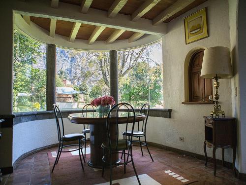 Imagen de la galería de Casa Bugambilia, Un Pequeño Hotel en Tepoztlán, en Tepoztlán