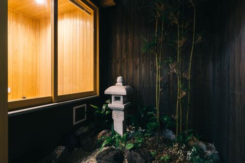 Miro Kujo Kawaramachi Tei