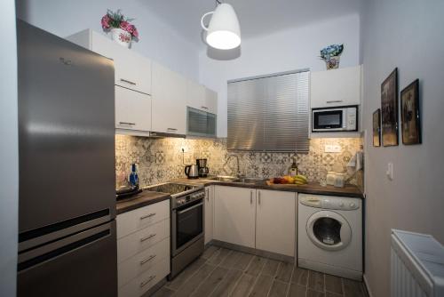 Real Central New Flat - 1' to Metro - Direct Acropolis,Pireus - Best heating and cooling system